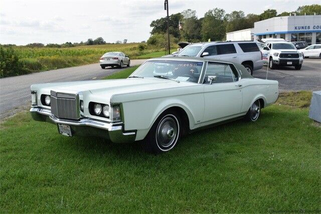 Lincoln Mark Series 1969 image number 27