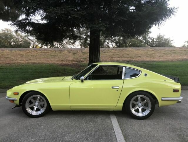 Datsun Z-Series 1971 image number 32