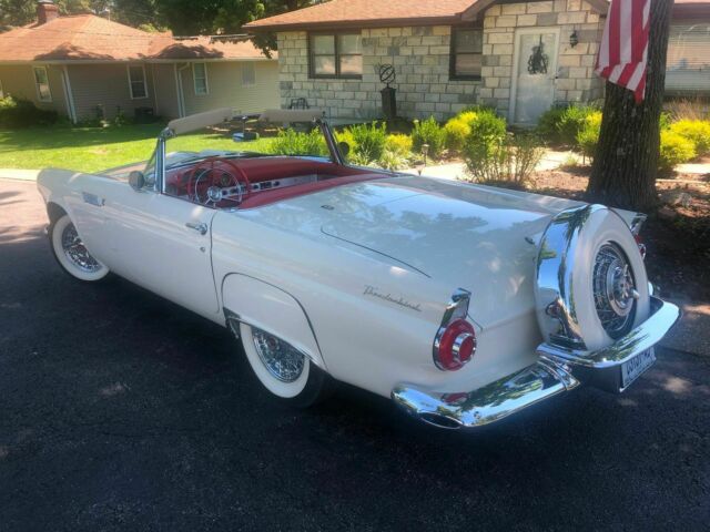 Ford Thunderbird 1956 image number 15