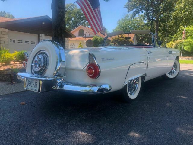 Ford Thunderbird 1956 image number 22