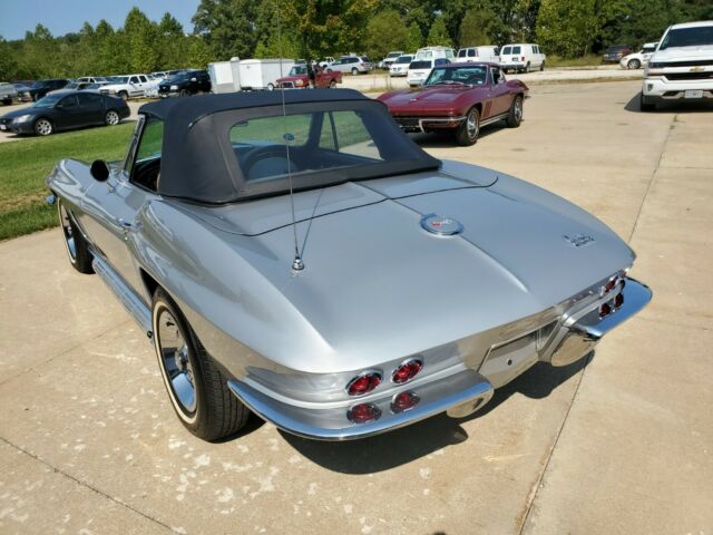 Chevrolet Corvette 1967 image number 30