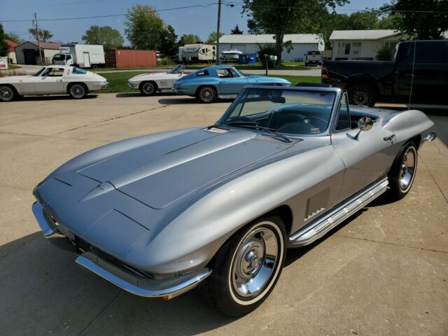 Chevrolet Corvette 1967 image number 33