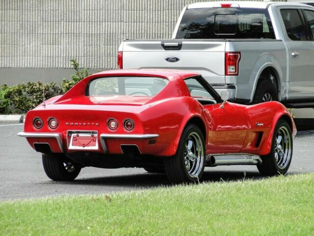 Chevrolet Corvette 1973 image number 11