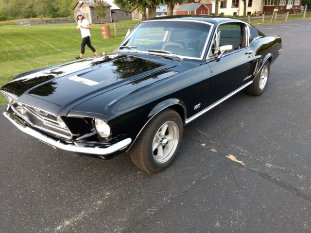 Ford Mustang 1965 image number 2