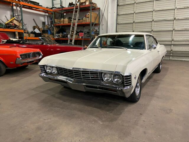 Chevrolet Impala 1967 image number 2