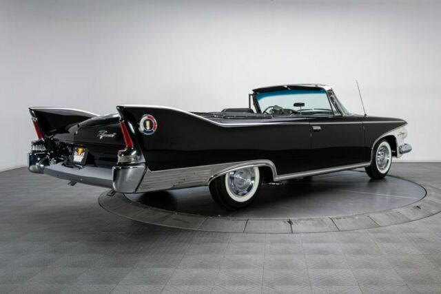 Plymouth Fury 1960 image number 1