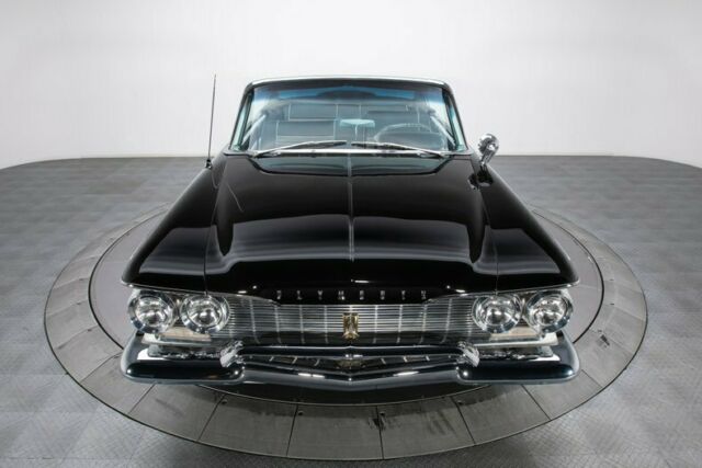 Plymouth Fury 1960 image number 19