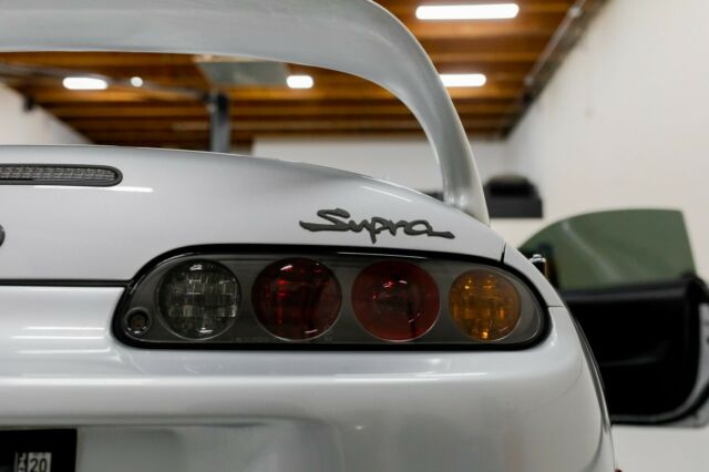 Toyota Supra 1907 image number 5