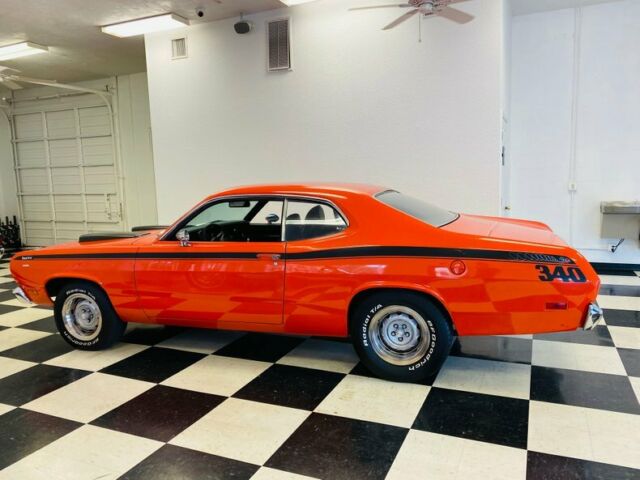 Plymouth Duster 1971 image number 19