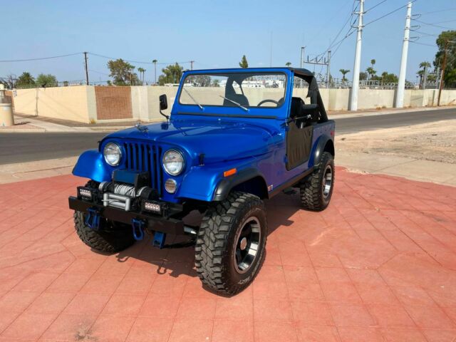 Jeep Wrangler 1977 image number 12