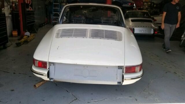 Porsche 912 1968 image number 26