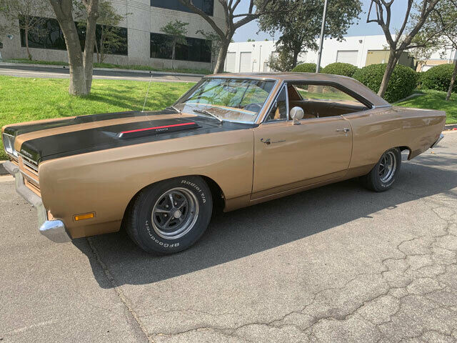 Plymouth Road Runner 1969 image number 0