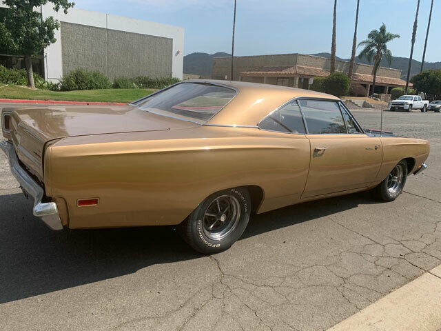 Plymouth Road Runner 1969 image number 27