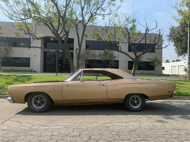 Plymouth Road Runner 1969 image number 30