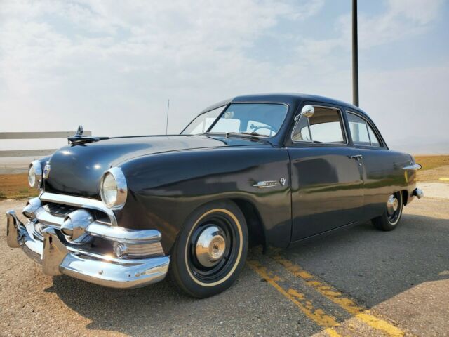 Ford Deluxe 1951 image number 0