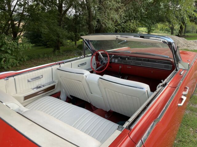 Lincoln Continental 1965 image number 27