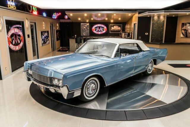 Lincoln Continental 1967 image number 4