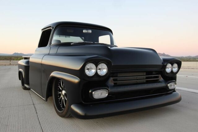 Chevrolet C-10 1958 image number 12