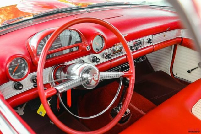 Ford Thunderbird 1955 image number 47