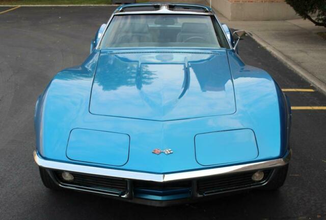 Chevrolet Corvette 1969 image number 13