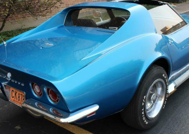 Chevrolet Corvette 1969 image number 21