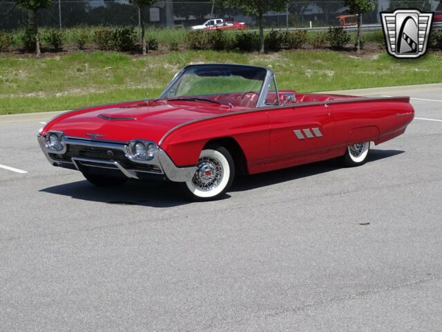 Ford Thunderbird 1963 image number 39