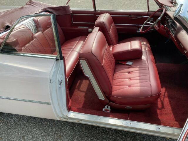 Cadillac DeVille 1964 image number 29