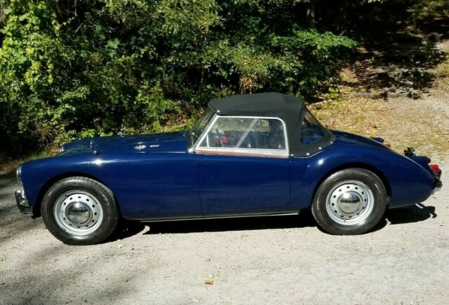 MG MGA 1960 image number 10