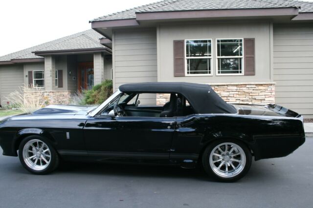 Ford Mustang 1967 image number 13