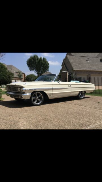 Ford Galaxie 500 1964 image number 25