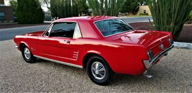 Ford Mustang 1966 image number 2