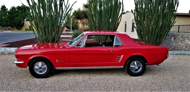 Ford Mustang 1966 image number 20