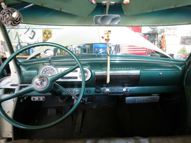 Chevrolet Bel Air/150/210 1953 image number 27