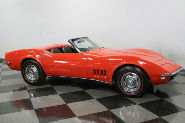 Chevrolet Corvette 1968 image number 16