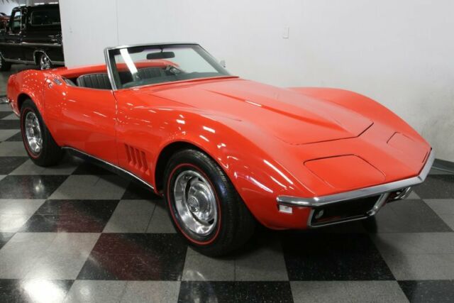 Chevrolet Corvette 1968 image number 17