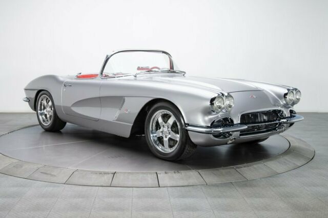 Chevrolet Corvette 1962 image number 37