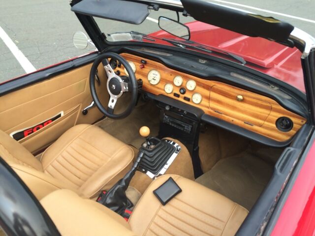 Triumph TR-6 1973 image number 2