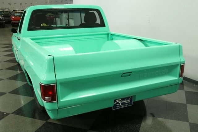 Chevrolet C-10 1973 image number 10