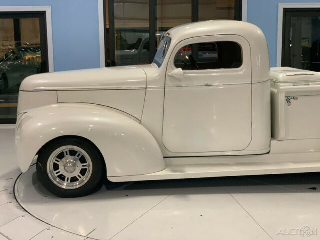 Chevrolet 1/2-Ton Pickup 1945 image number 15