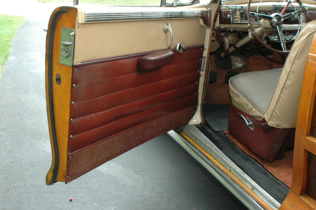 Chrysler Town & Country 1948 image number 38