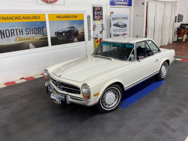 Mercedes-Benz SL-Class 1971 image number 24