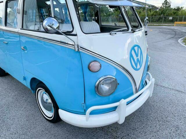 Volkswagen Bus/Vanagon 1970 image number 29