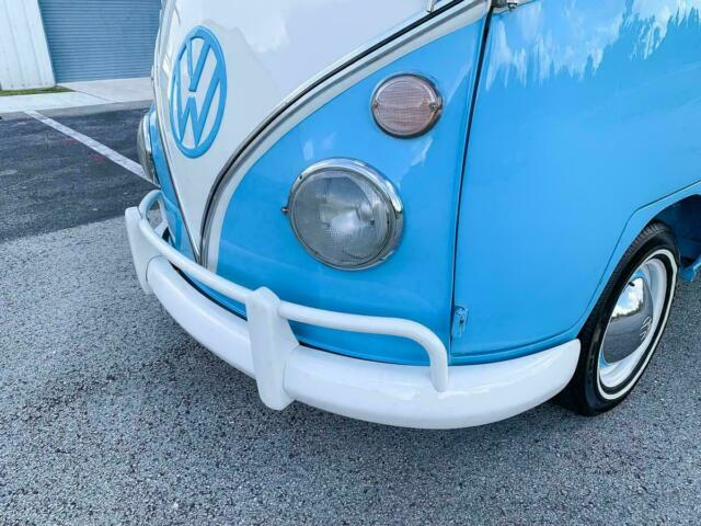 Volkswagen Bus/Vanagon 1970 image number 30