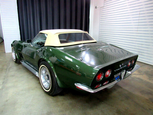 Chevrolet Corvette 1970 image number 23