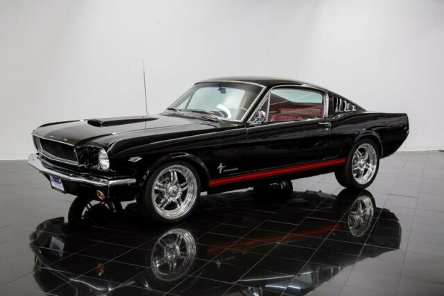 Ford Mustang 1966 image number 0