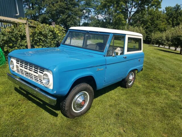 Ford Bronco 1966 image number 22