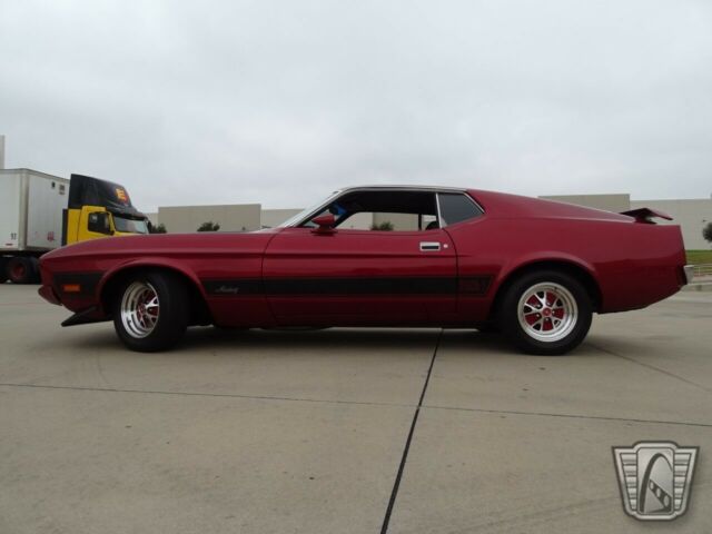 Ford Mustang 1973 image number 2