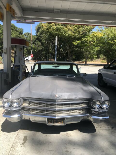 Cadillac DeVille Sedan 1963 image number 23