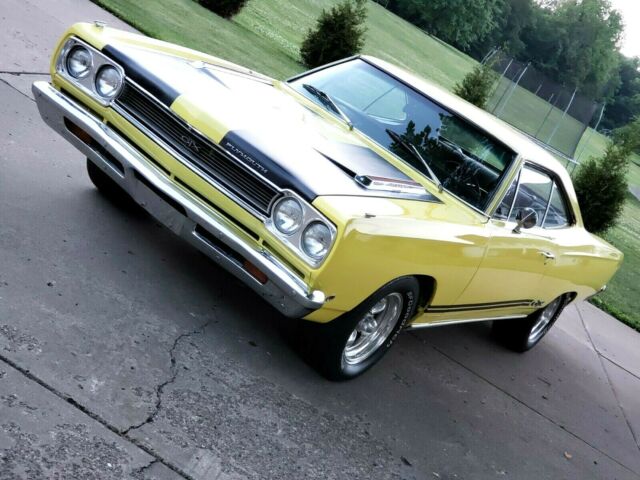 Plymouth GTX 1968 image number 0