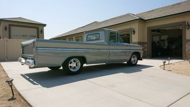 Chevrolet C-10 1962 image number 2